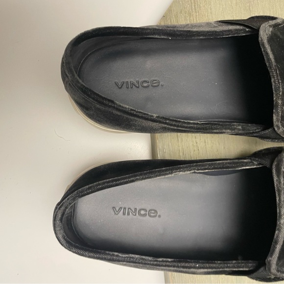 Mens VINCE Grey Velvet Slip On Sneakers 9 - Picture 7 of 9
